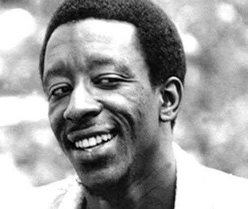 À L’ÉCOLE DE LOBO